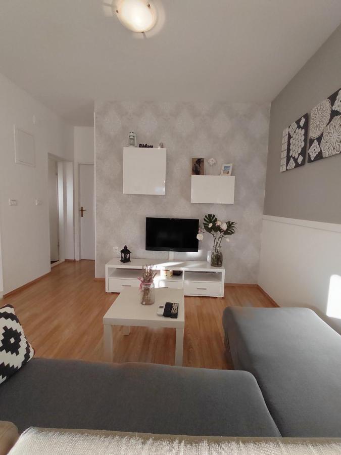 Apartments Karla I Ivano Mandre Eksteriør bilde